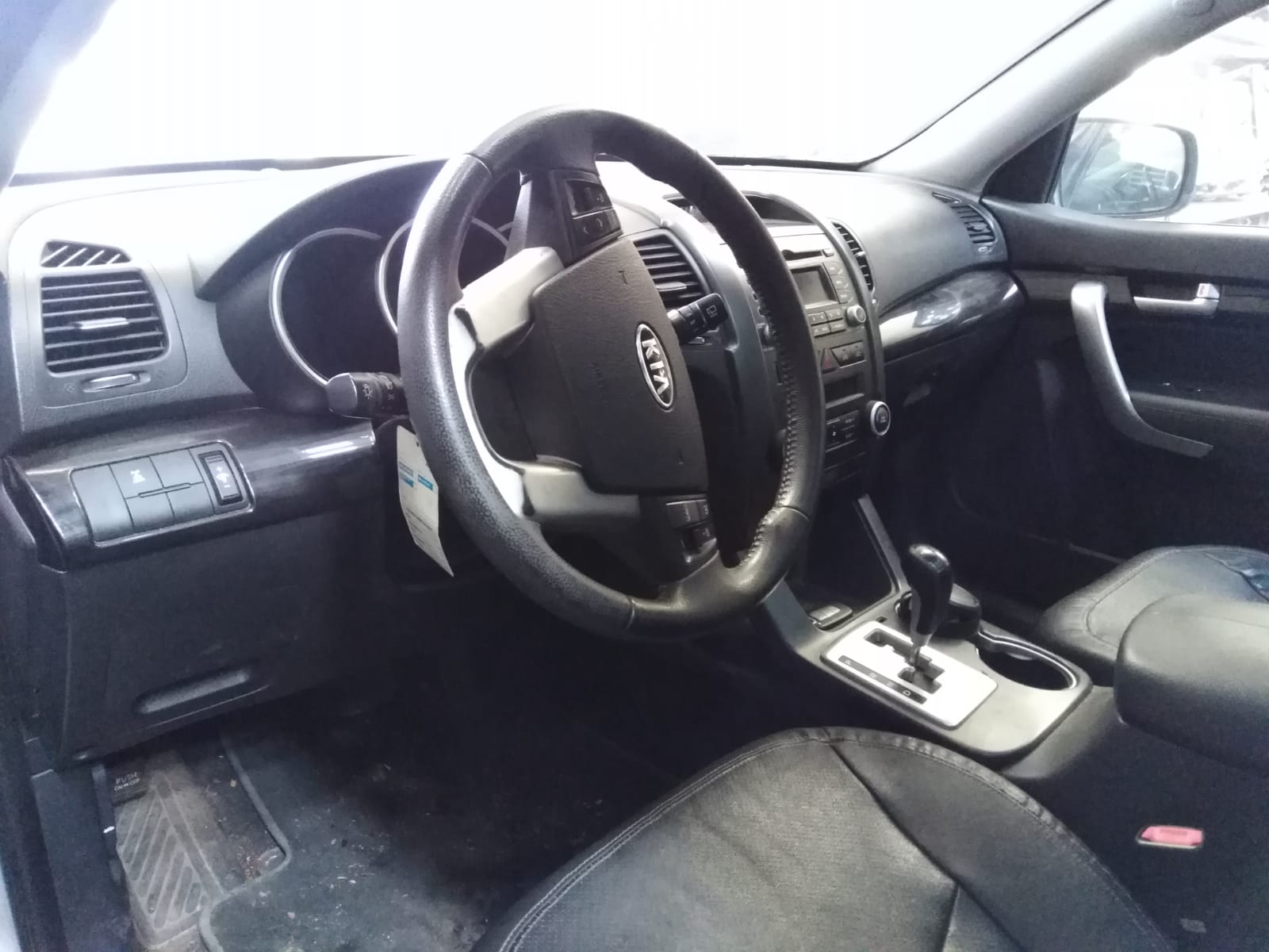  Kia SORENTO 2010    EN DESARME